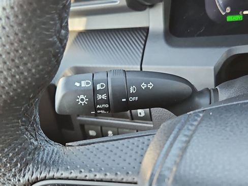 Used 2024 Toyota Tacoma TRD Pro AWD/4WD image 30
