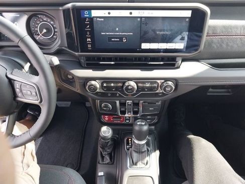 New 2025 Jeep Wrangler Rubicon image 14