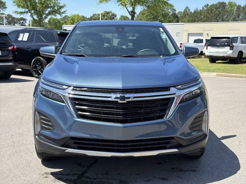 Used 2024 Chevrolet Equinox LT w/ LPO, Floor Liner Package image 3