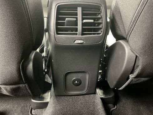 Used 2023 Ford Escape Active image 12