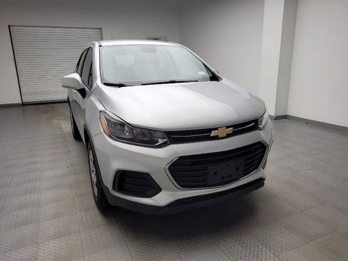 Used 2017 Chevrolet Trax LS image 14