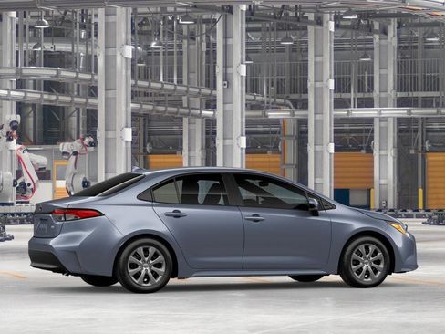 New 2026 Toyota Corolla LE image 11