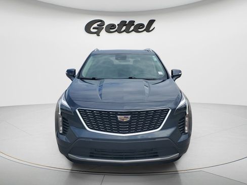Used 2021 Cadillac XT4 Premium Luxury w/ Driver Awareness Package FWD image 2