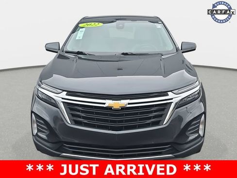 Used 2022 Chevrolet Equinox LT FWD image 2