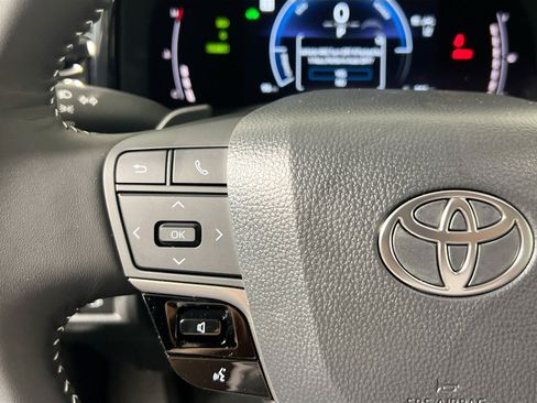 New 2026 Toyota Camry SE FWD image 18