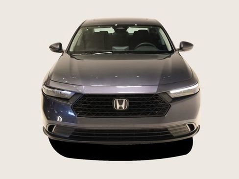 Used 2023 Honda Accord EX image 3