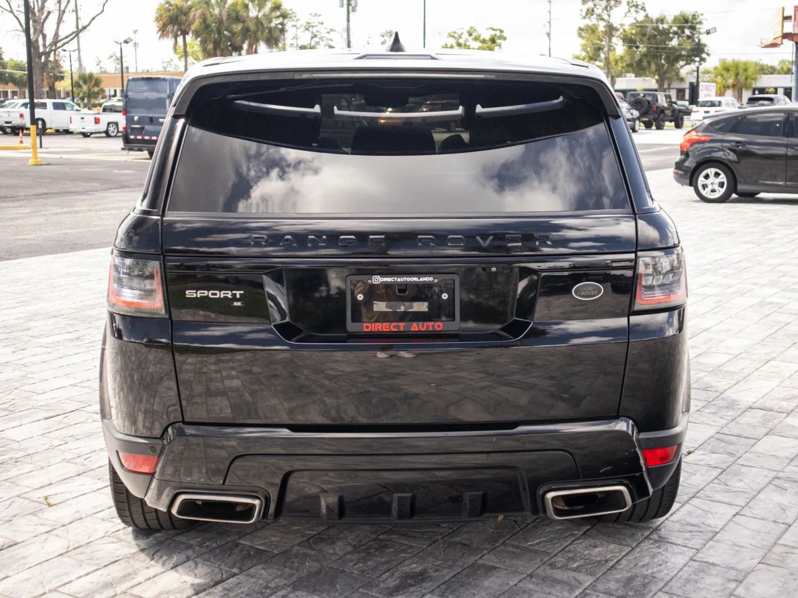 Used 2020 Land Rover Range Rover Sport SE AWD/4WD image 6