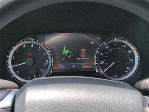 Used 2023 Toyota Highlander L FWD image 11