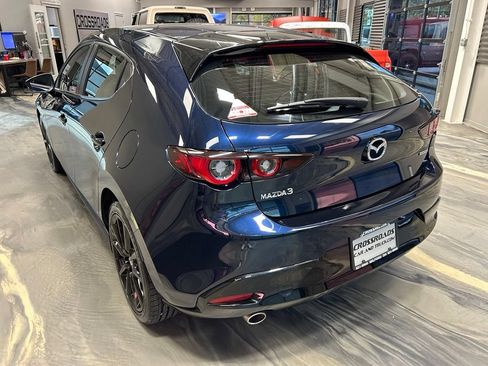 Used 2024 MAZDA MAZDA3 s FWD image 30
