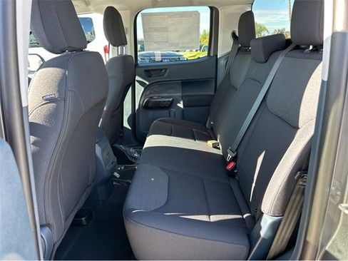 New 2025 Ford Maverick XL image 16