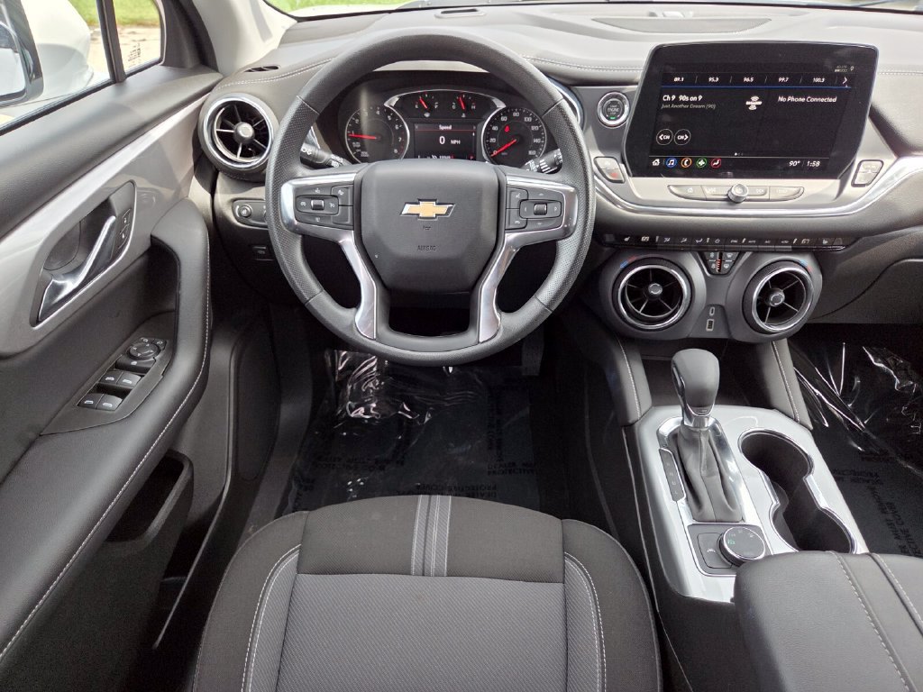 Used 2025 Chevrolet Blazer LT AWD/4WD image 26