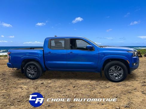 Used 2025 Nissan Frontier SV w/ SV Convenience Package RWD image 9