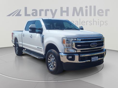 Used 2020 Ford F350 Lariat w/ Lariat Value Package AWD/4WD image 7