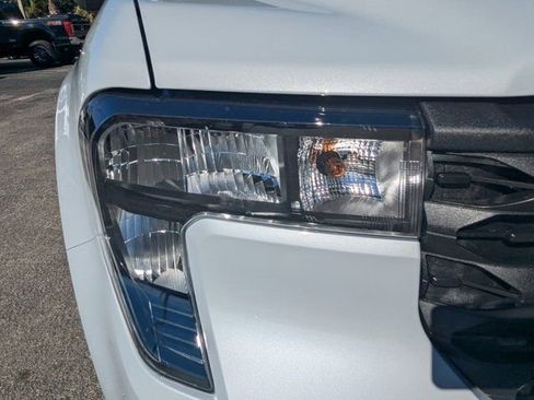 New 2026 Ford Maverick XLT image 11