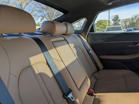 Used 2021 Hyundai Sonata Limited image 21