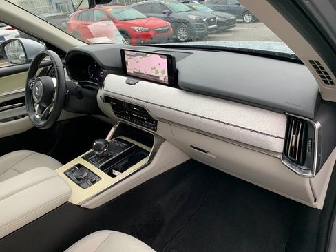 Certified 2024 MAZDA CX-90 3.3 Turbo S w/ Premium Plus image 11