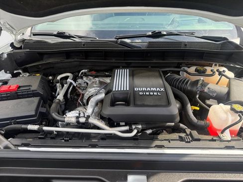 Used 2024 GMC Sierra 1500 AT4X AWD/4WD image 13