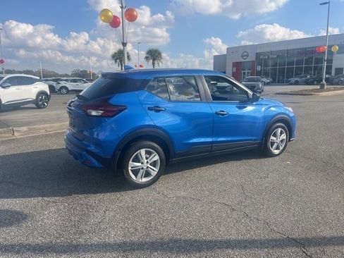 Used 2024 Nissan Kicks S w/ Interior Electronics Package image 5