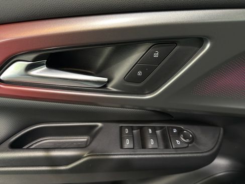 New 2026 Chevrolet Equinox EV RS image 24