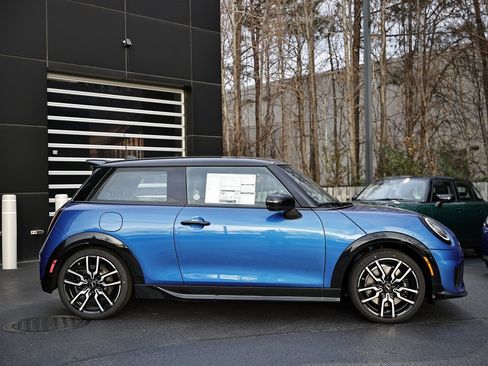 New 2026 MINI Cooper S image 4