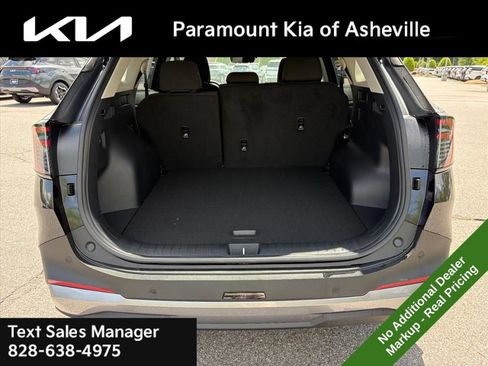 New 2026 Kia Sportage LX w/ LX Convenience Package AWD/4WD image 29
