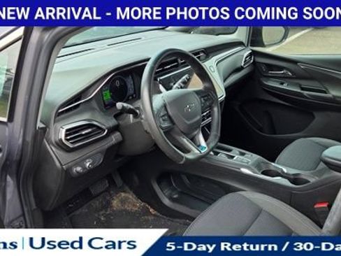 Used 2023 Chevrolet Bolt LT FWD image 15