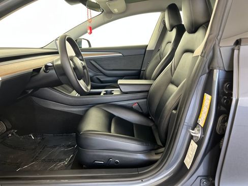 Used 2023 Tesla Model 3 Standard Range RWD image 11