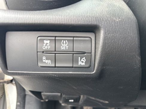 Used 2017 MAZDA MX-5 Miata RF Grand Touring image 14