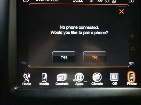 Used 2016 RAM 3500 Laramie w/ Convenience Group image 98