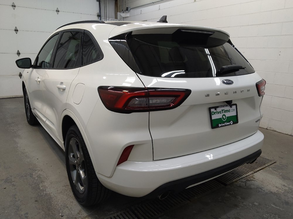 Used 2024 Ford Escape ST-Line Select AWD/4WD image 5