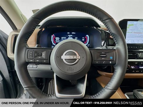 Certified 2024 Nissan Pathfinder Platinum w/ Cargo Package image 11