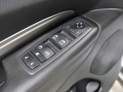 Used 2020 Dodge Durango SXT w/ Trailer Tow Group IV AWD/4WD image 13
