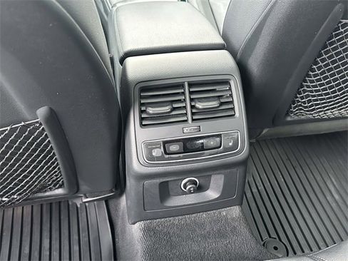 Used 2018 Audi A4 2.0T Premium Plus w/ Premium Plus Package image 16