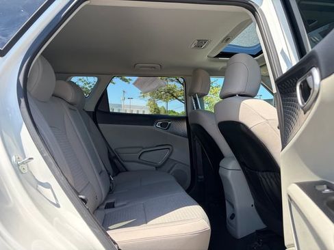 Certified 2021 Kia Soul EX FWD image 21