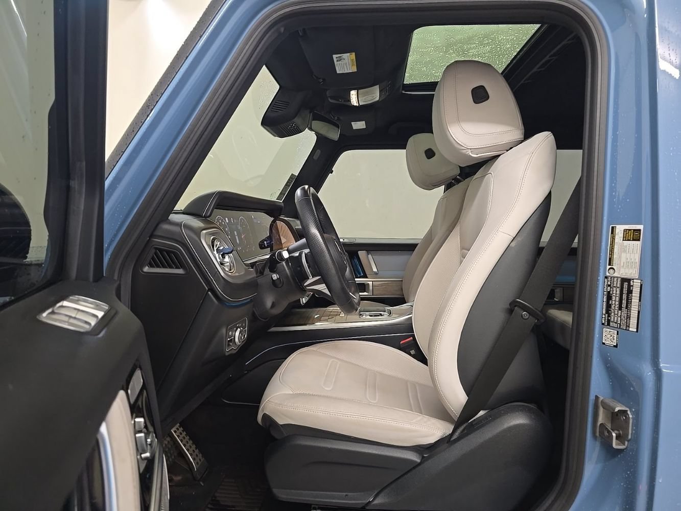 Used 2025 Mercedes-Benz G 550 w/ Manufactur Interior Package image 7
