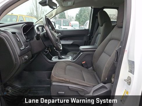 Used 2022 Chevrolet Colorado LT w/ Fleet Safety Package image 11