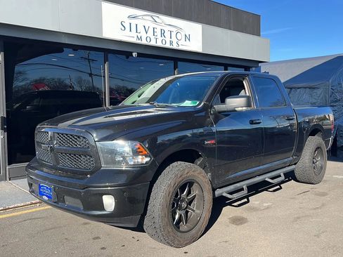 Used 2018 RAM 1500 Big Horn image 2