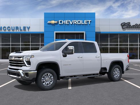 New 2026 Chevrolet Silverado 3500 LTZ w/ LTZ Convenience Package AWD/4WD image 2