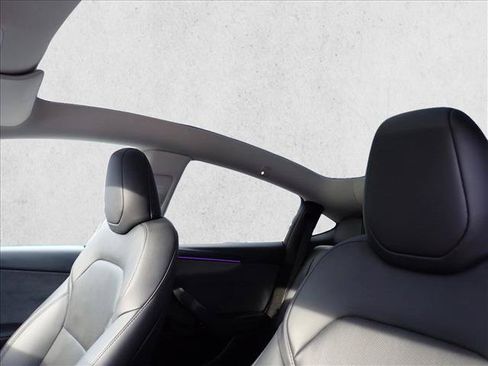 Used 2026 Tesla Model Y AWD image 16