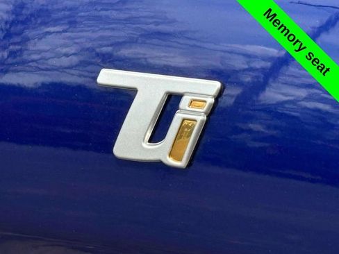 Used 2023 Alfa Romeo Stelvio Ti AWD/4WD image 39