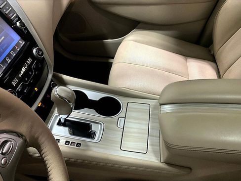 Used 2017 Nissan Murano SL image 18