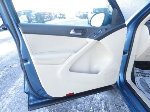 Used 2017 Volkswagen Tiguan Wolfsburg Edition image 18