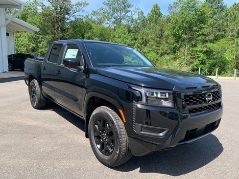 New 2026 Nissan Frontier SV RWD image 1