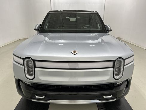 Used 2024 Rivian R1S Adventure AWD/4WD image 8