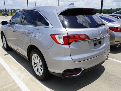 Used 2016 Acura RDX FWD w/ Technology Package image 8