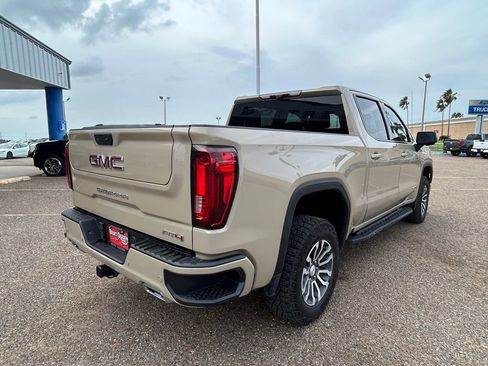 Used 2023 GMC Sierra 1500 AT4 w/ Technology Package AWD/4WD image 6