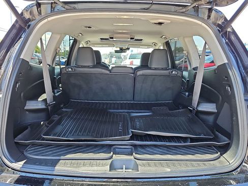 Used 2021 Honda Pilot Touring image 32