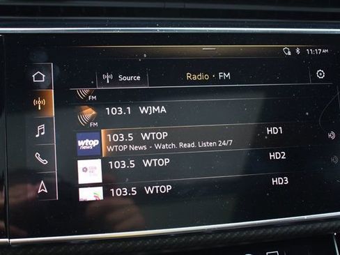 Used 2020 Audi RS Q8 w/ Carbon Optic Package image 59