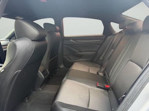 Used 2020 Honda Accord Sport image 13