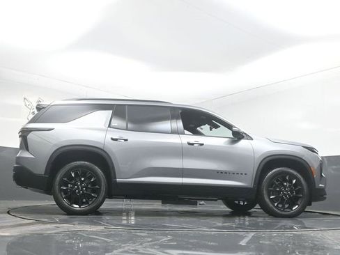 New 2026 Chevrolet Traverse LT w/ Midnight/Sport Edition image 32